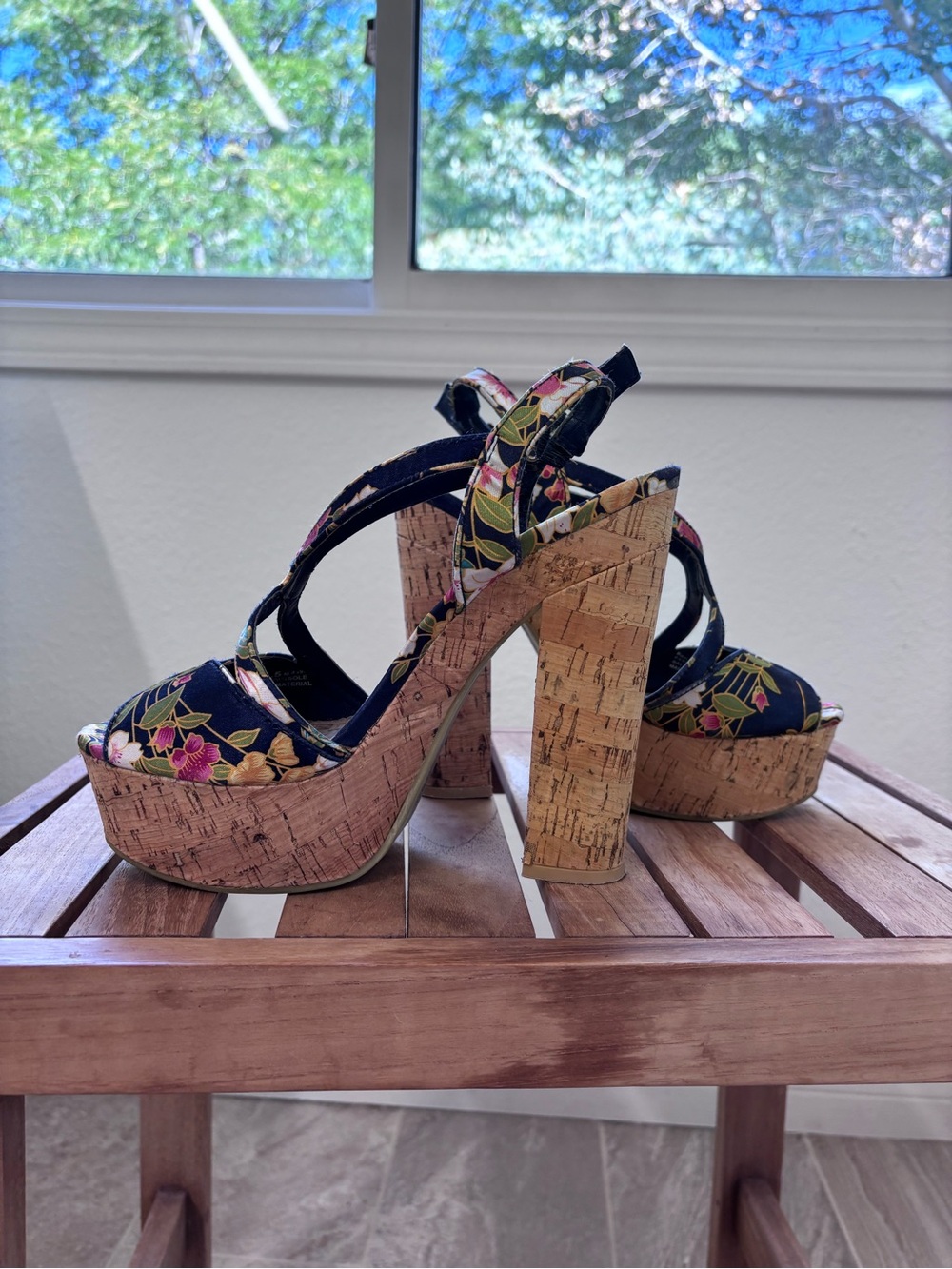 Chinese Laundry Navy Floral Cork Platform Heels - Picture 6 of 7